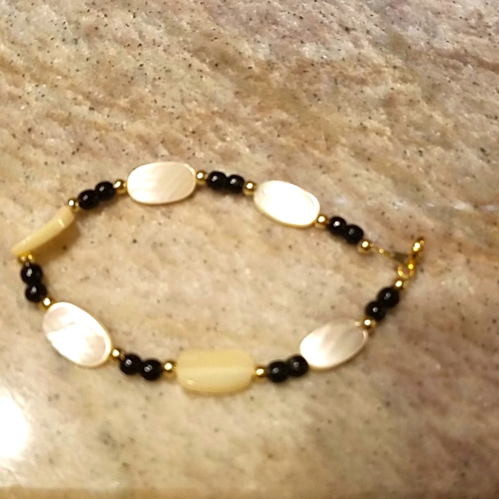 Small bracelet